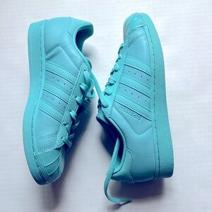 **Brand new**women's size 7 1/2